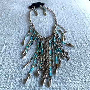 🌼 New Shyanne necklace and earring set